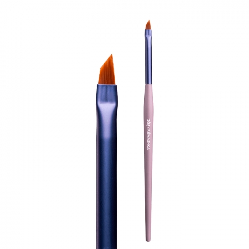 ZOLA x Romashka Beveled Brush for Brows & Lashes Dagger 01